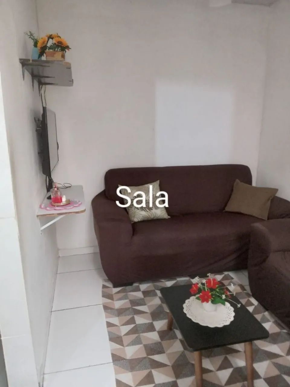 Vendo uma casa  