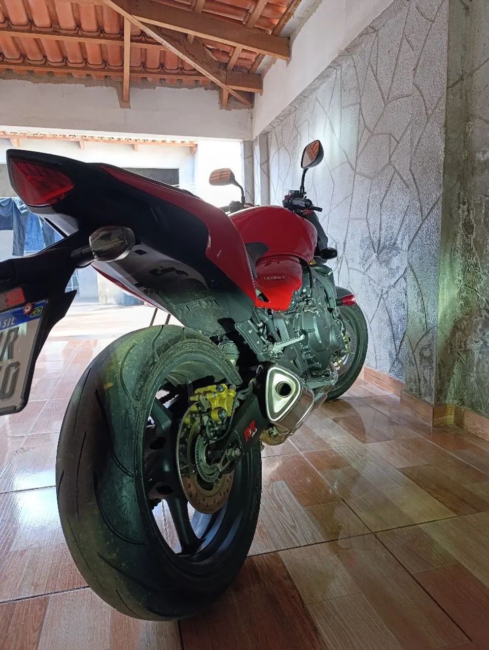 CB 600F HORNET  - Foto 3