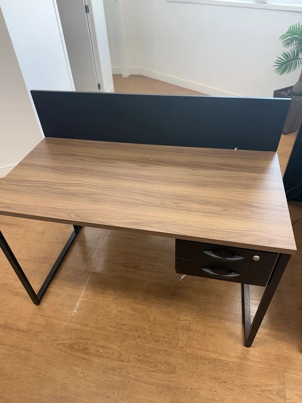 Mesa de trabalho  - Foto 2