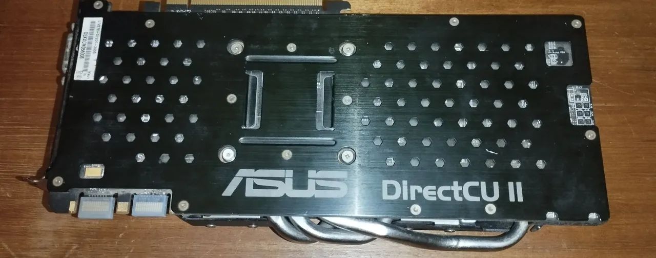 ASUS GTX 770 2GB GDDR5 ? Funcionando - Foto 2