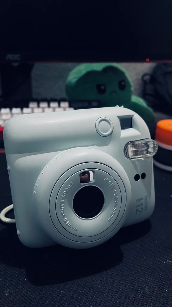 Câmera Polaroide Instax Mini 12