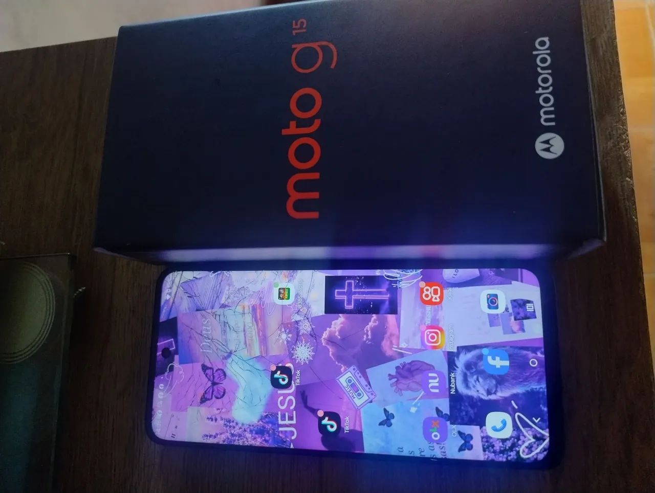 Moto g15 vidro trincado(display funcionando perfeitamente)