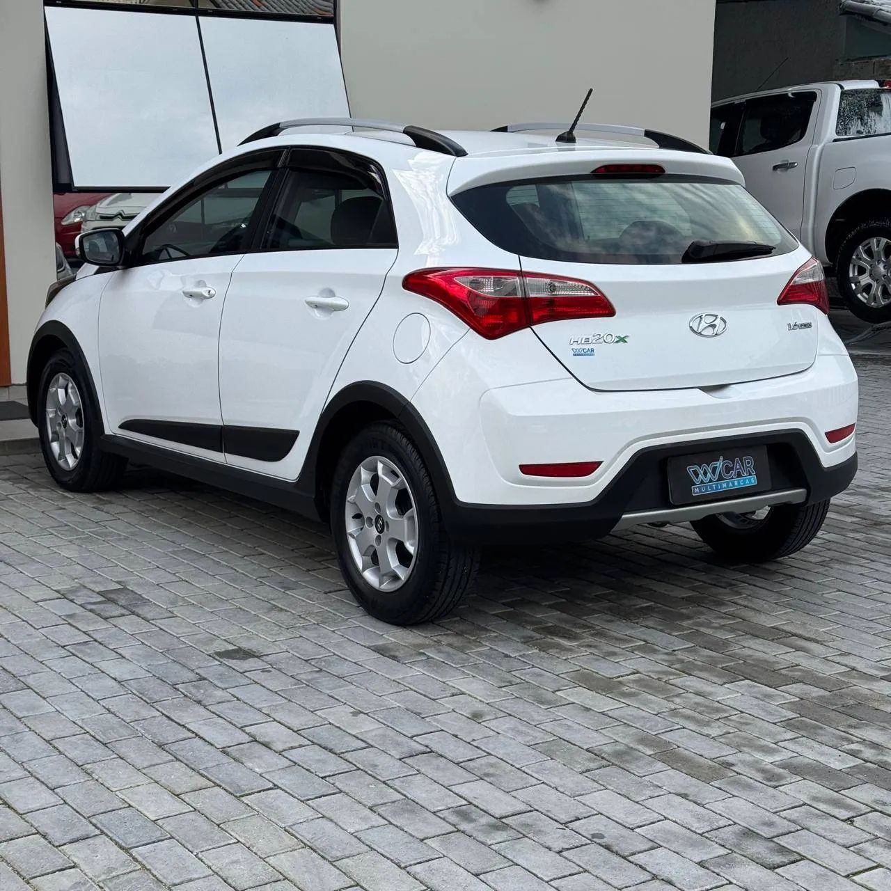Hyundai HB20X Premium 1.6 Flex 16V Mec. 2014 - Foto 4
