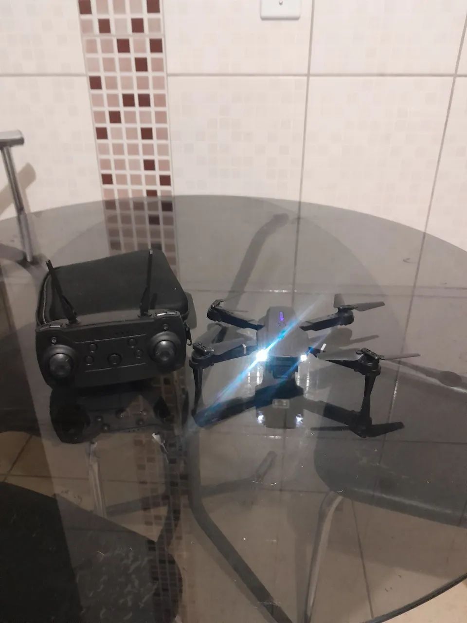 Drone e88 