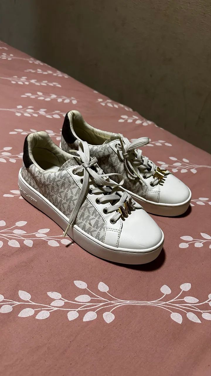 Vendo tênis feminino Michael Kros - Foto 2