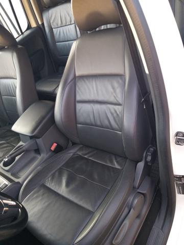Vendo jogo de capas de banco em couro amarok higline 2014 - Foto 2