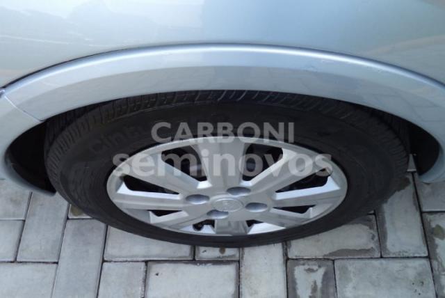 CHEVROLET CORSA 2010/2011 1.4 MPFI PREMIUM SEDAN 8V FLEX 4P MANUAL - Foto 7