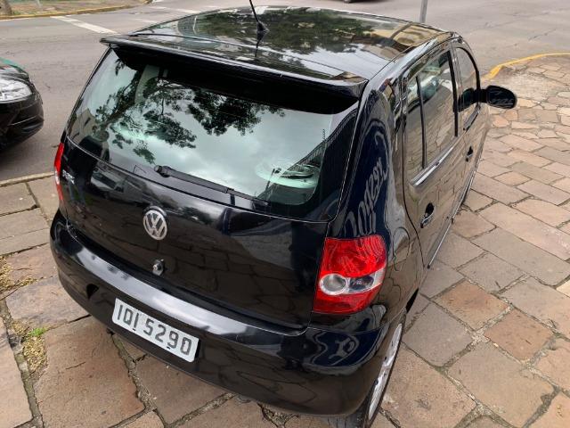 Vw Fox 1.0 Flex 2010 - Foto 4