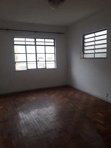 Sobrado, em frente ao iepic