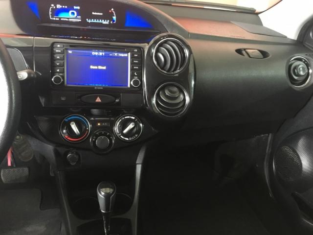 TOYOTA ETIOS 1.5 PLATINUM 16V FLEX 4P AUTOMATICO. - Foto 13