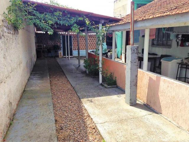 Casa residencial terreno 480 m² (12x40), com 3 casas, Rua Araruna, nº407, Pinheirinho. - Foto 4
