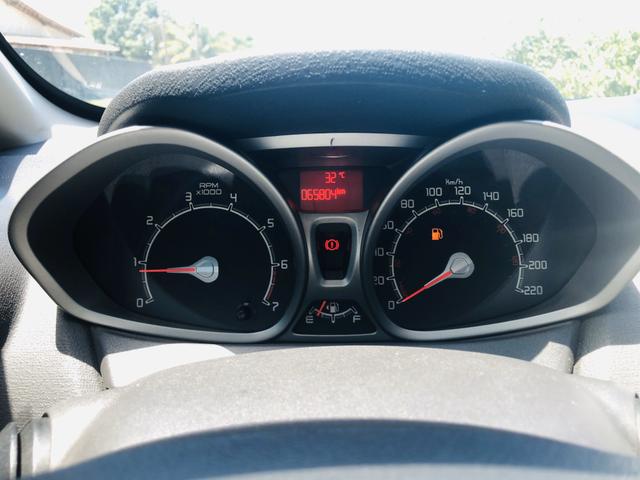 New Fiesta SE 1.6 - 2012 Apenas 65k km rodados - Com GNV - Foto 5