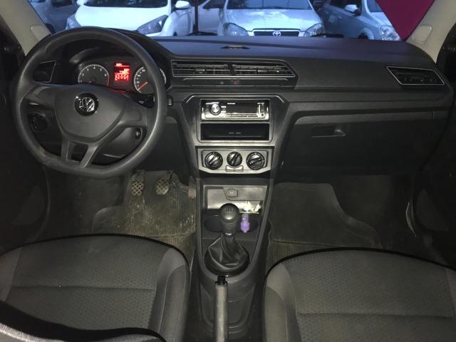 Volkswagen Voyage 2018 + GNV (Único Dono) top! - Foto 6