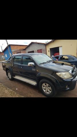 VENDO HILUX 4x4 - Foto 5