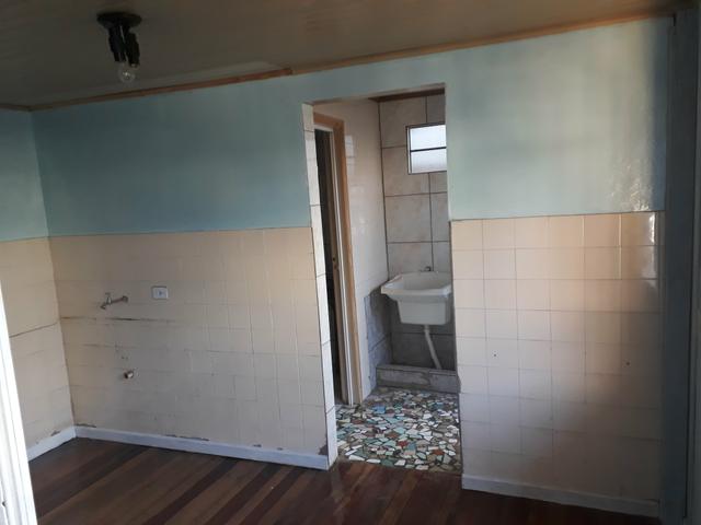 Aluga-se casa pinheirinho (casal sem filhos ou mulher solteira) - Foto 7