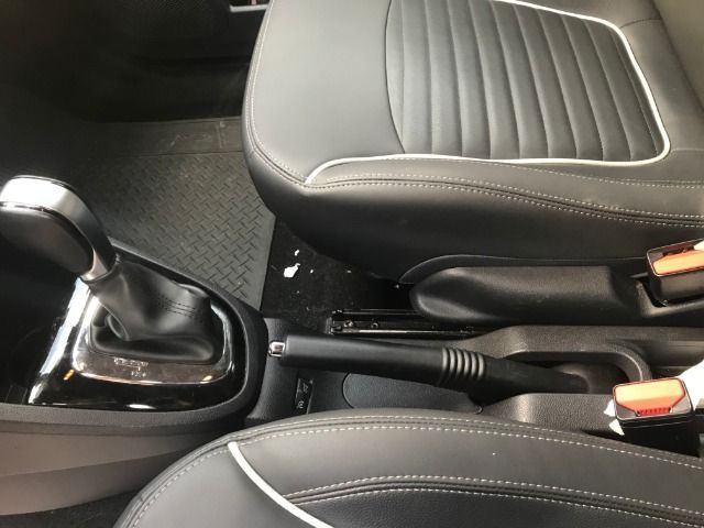 Captur Automática Intense 2017/2018 - Foto 5