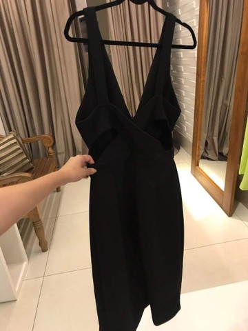 Vestido preto midi