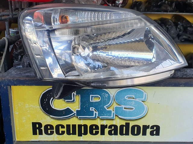 Farol Peugeot Patner
