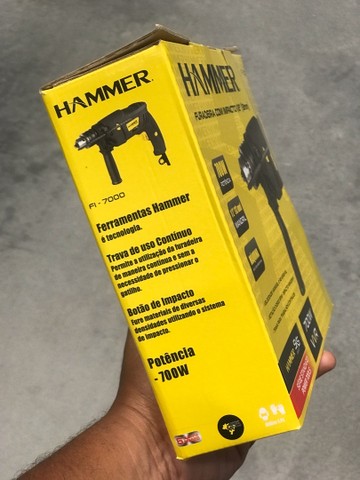 Furadeira Hammer 700w 