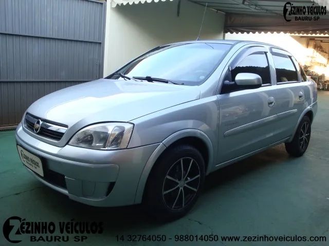 Comprar Hatch Chevrolet Corsa Hatch 1.4 4P Maxx Flex Prata 2010 em Jaú-SP