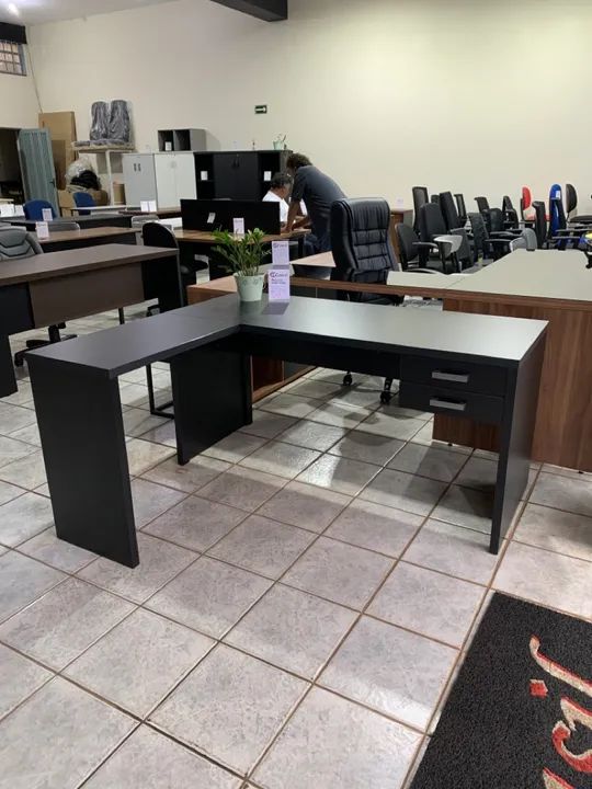 Mesa de Escritório em L - Preta - Nova - Foto 2