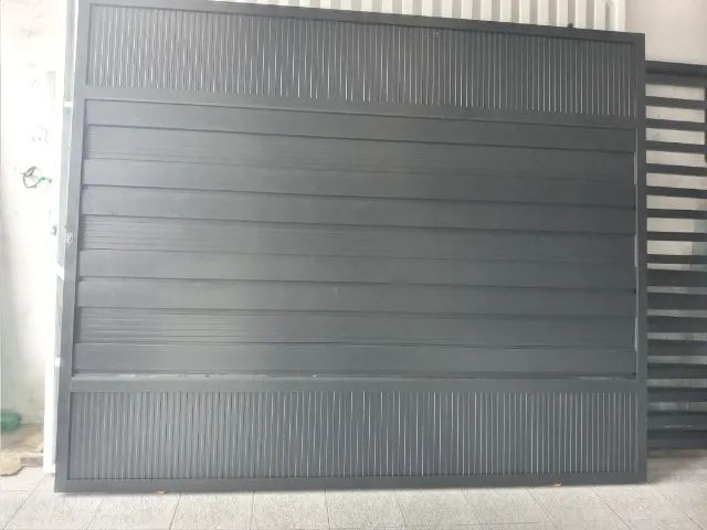 Portão da cor preta (São Francisco) - Foto 2