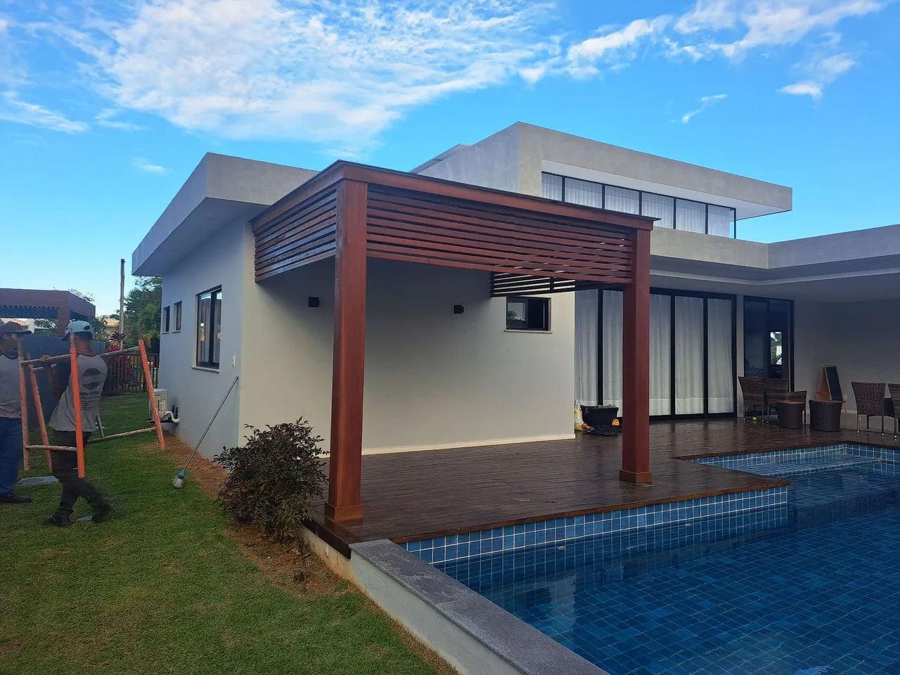 Pergolado ,Deck Carpintaria e restauuracões - Foto 4