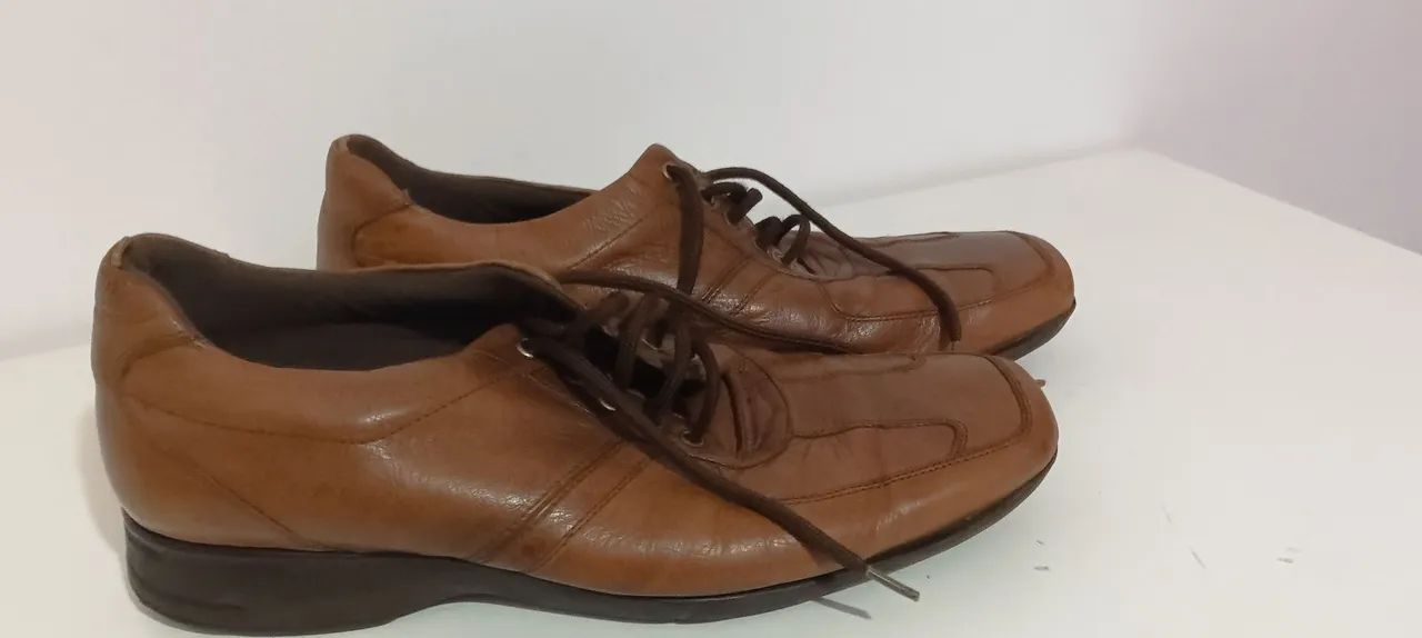 Sapato Masculino em Couro Marrom