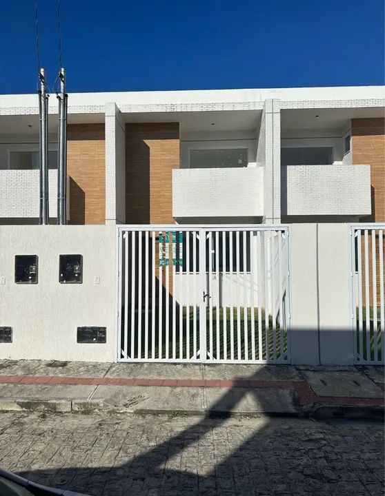 Vendo Casa duplex na Barra 