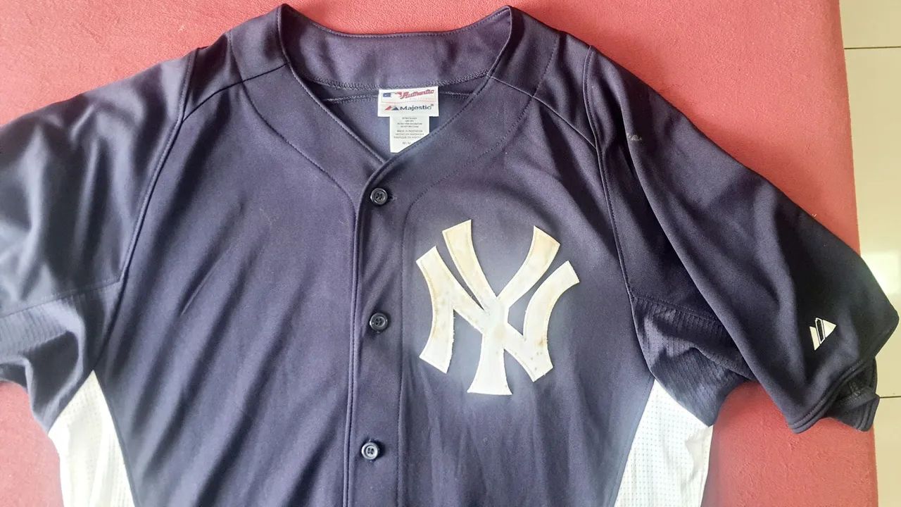 Camisa New York Yankees - Majestic - Tamanho G - Roupas Esportivas