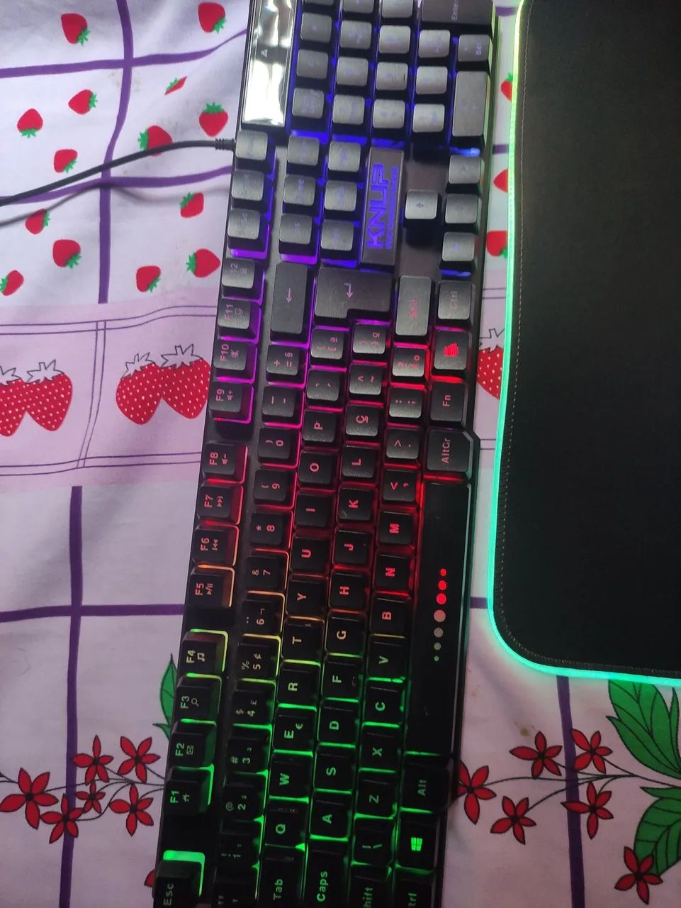 RGB gaming kit with mouse, keyboard, and mouse pad, all RGB64363328767362121