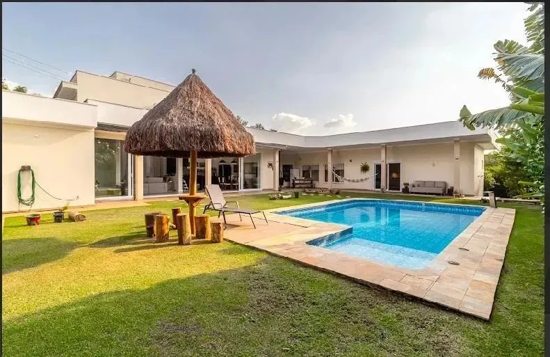 Casa à venda no Vale do Lago Residencial, em Sorocaba-SP.