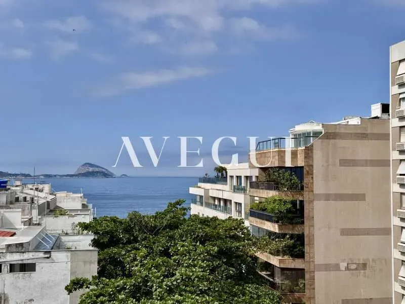 Cobertura : Linear / Residencial / Leblon