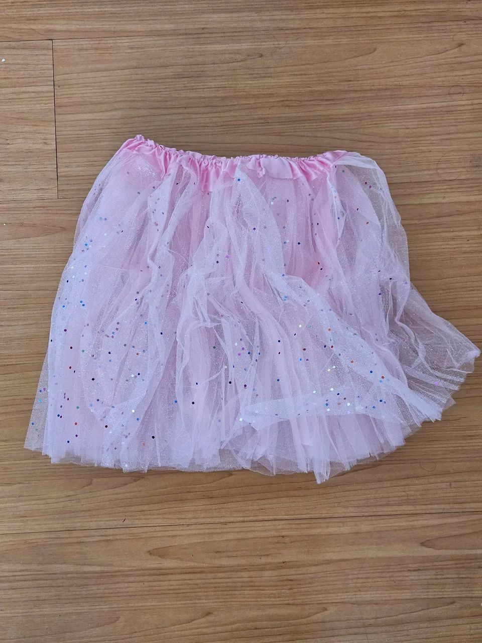 Kit saias fantasia branca e rosa com acessórios  - Foto 2