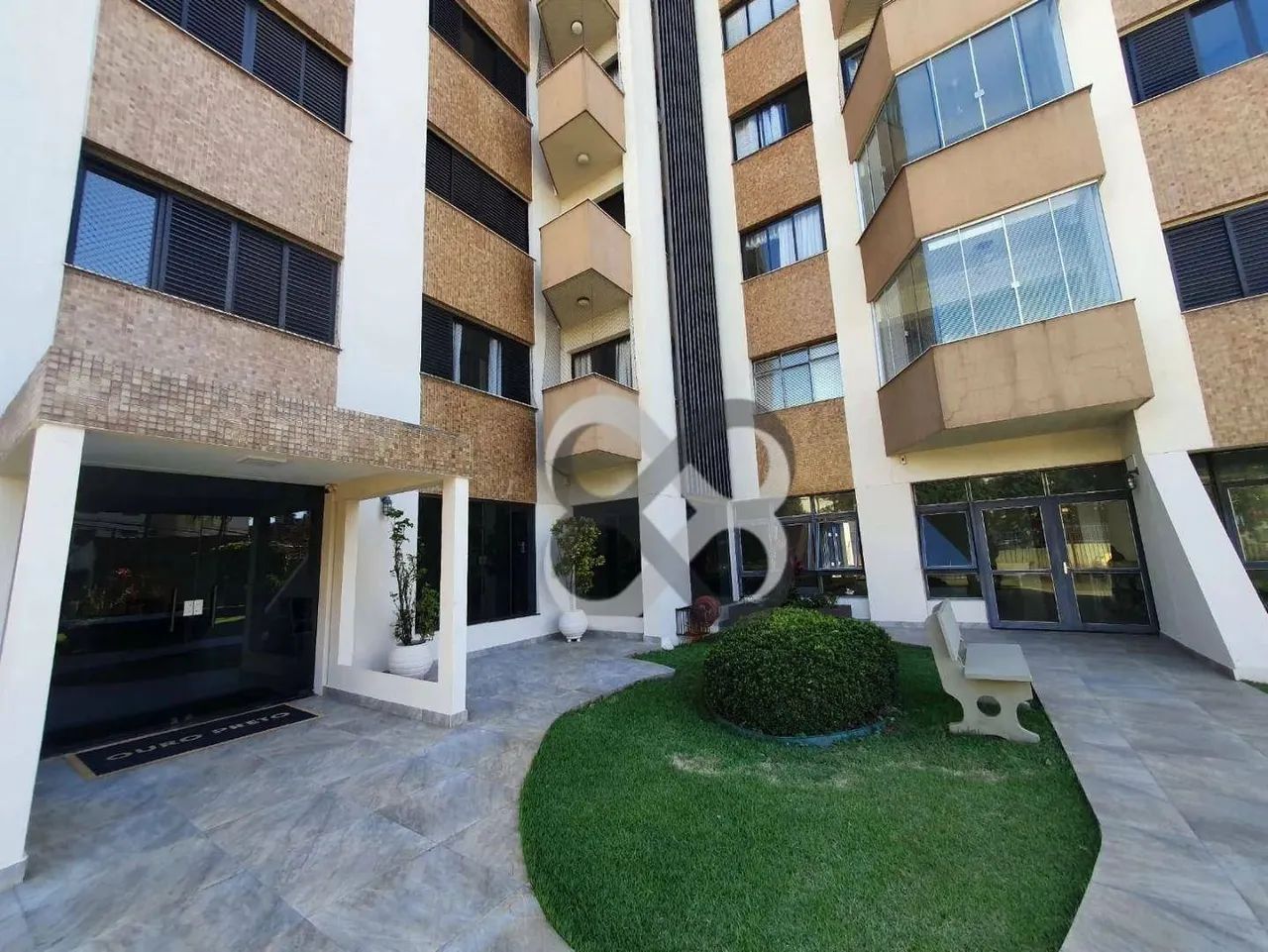 Apartamento com 3 dormitórios à venda, 118 m² por R$ 449.000,00 - Centro - Londrina/PR - Foto 2