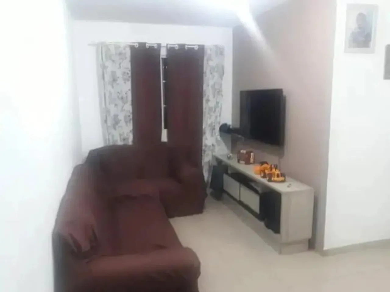 Apartamento com 54m², 2 dormitórios, 1 banheiro, sala, cozinha, ára de serviço, 1 vaga, Di