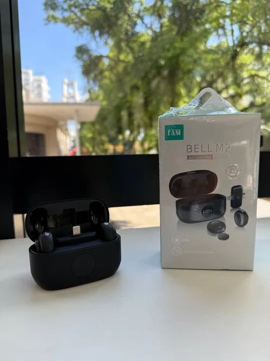 Microfone de Lapela Android e iPhone Bluetooth FAM Bell M2 - Novo