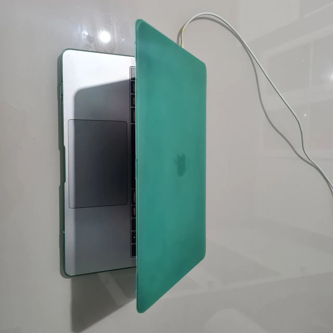 MacBook Air - i5 2019  - Foto 4
