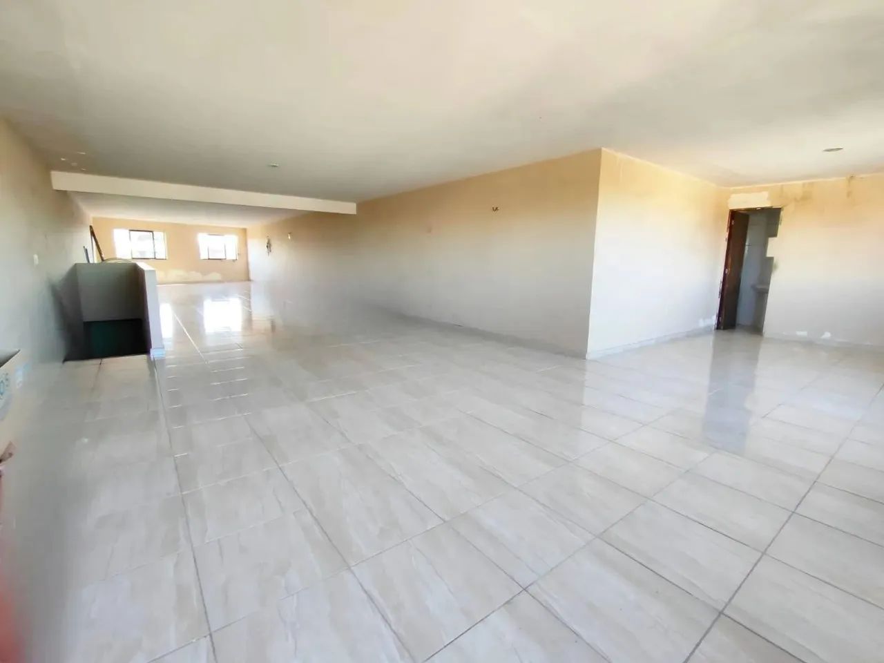 VENDO CASA TRIPLEX NA ANTÔNIO BASILIO - Foto 2