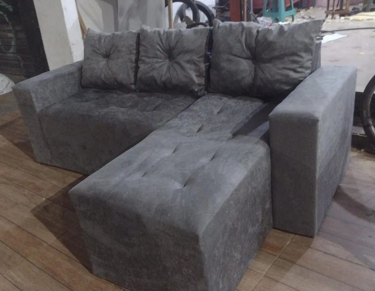 Sofá de canto laranja com puff meu zap * - Foto 4