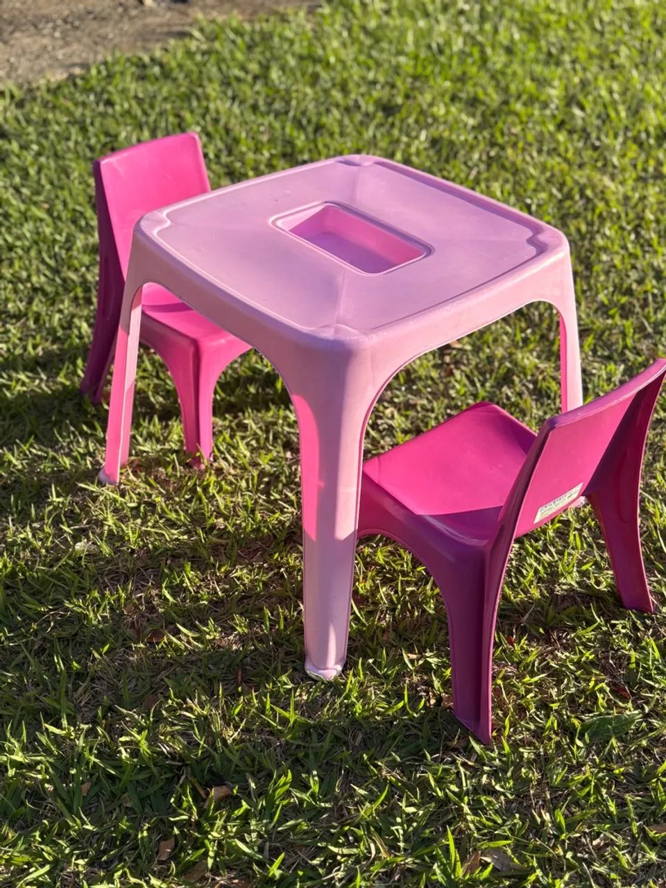 Conjunto de Mesa e Cadeiras Infantil Rosa64962682425217123