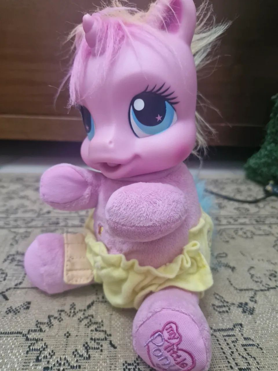 Boneca My Little Pony- Unicórnio interativo - Foto 5