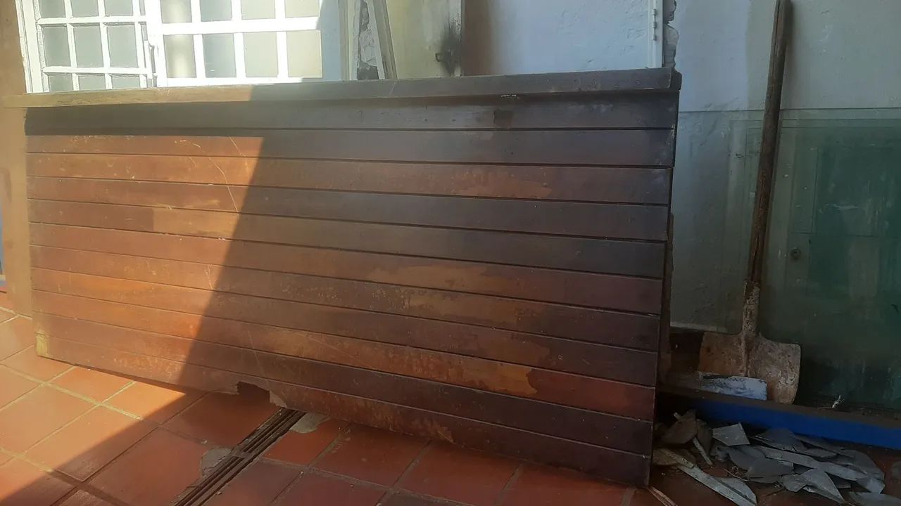 Porta de madeira maciça peroba 2,25x100