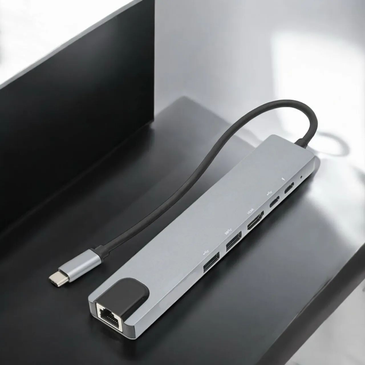 Hub USB-C para múltiplas conexões - Novo