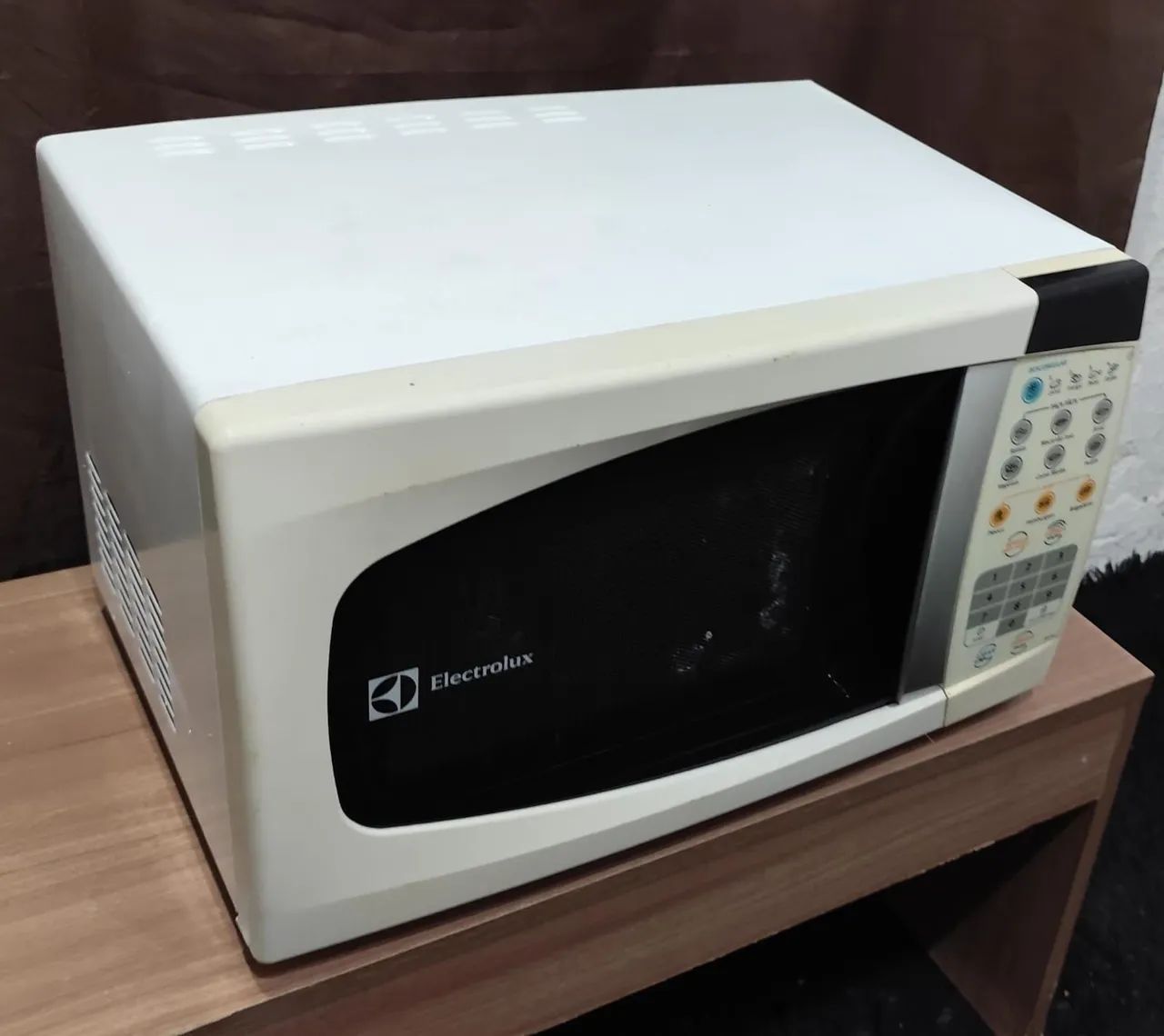 Micro-ondas Electrolux 20 Litros R$230,00- (Entrego e dou garantia) - Foto 3