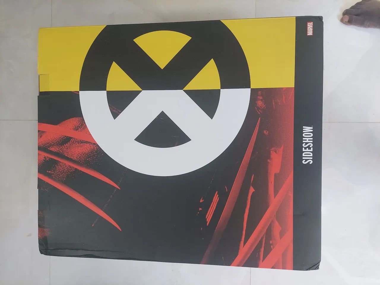 Estátua Wolverine Berserker Rage Marvel Collectible  Premium Format  Sideshow - Foto 5