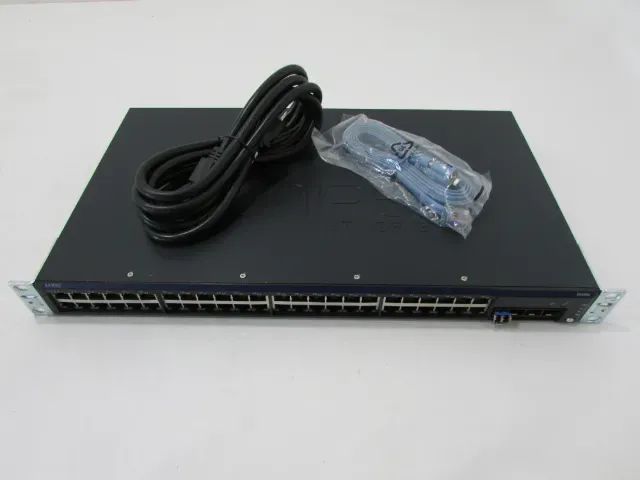 Switch Juniper Networks EX2200 48T 4G 48x1 Gbps 