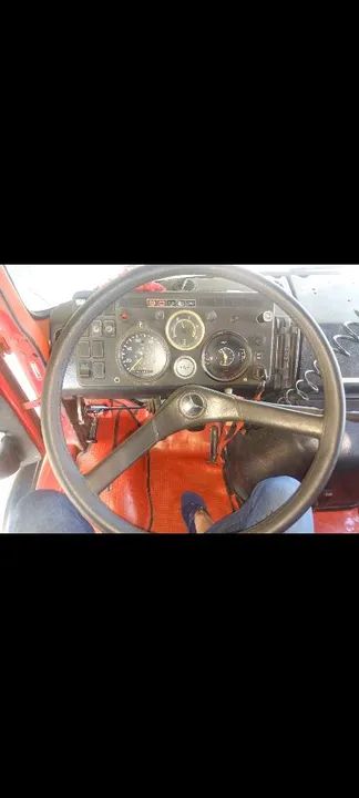 Caminhão caçamba toco - Foto 8