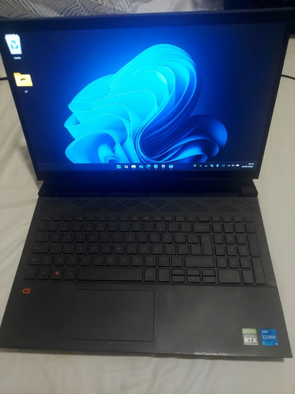 Notebook Gamer Dell G15 5530 15.6" preto 24GB de Ram - 256GB SSD - Intel Core i5-12500H