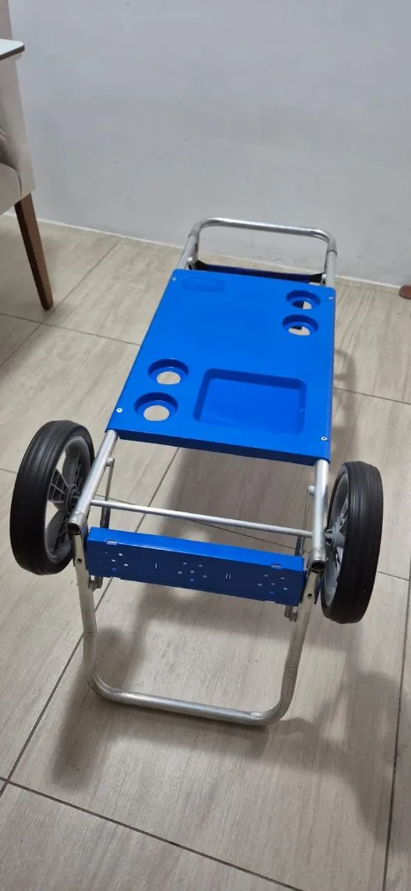 Carrinho de Praia Dobrável com Mesa e Rodas